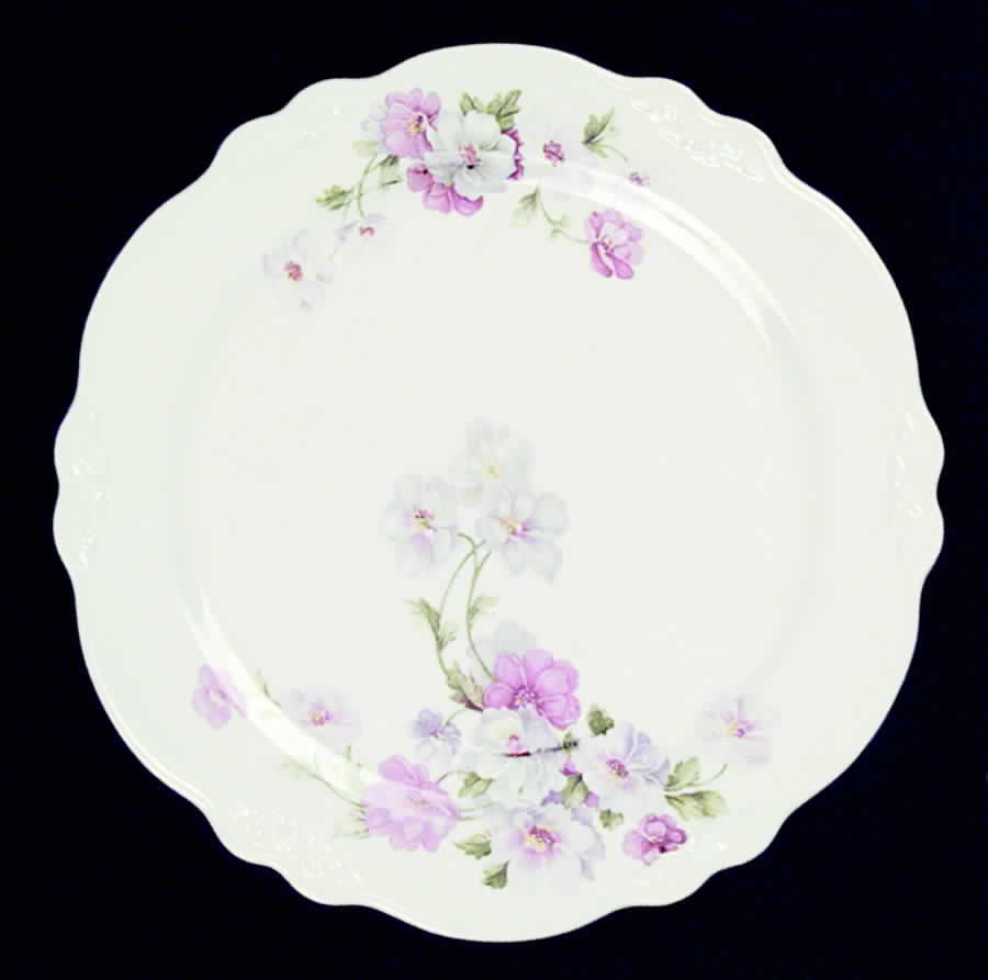 Fluffy Rose 5 (No Trim) Luncheon Plate by Homer Laughlin -1