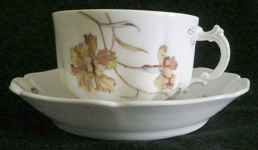 Schleiger 1154-5 Flat Cup & Saucer Set by Haviland-1