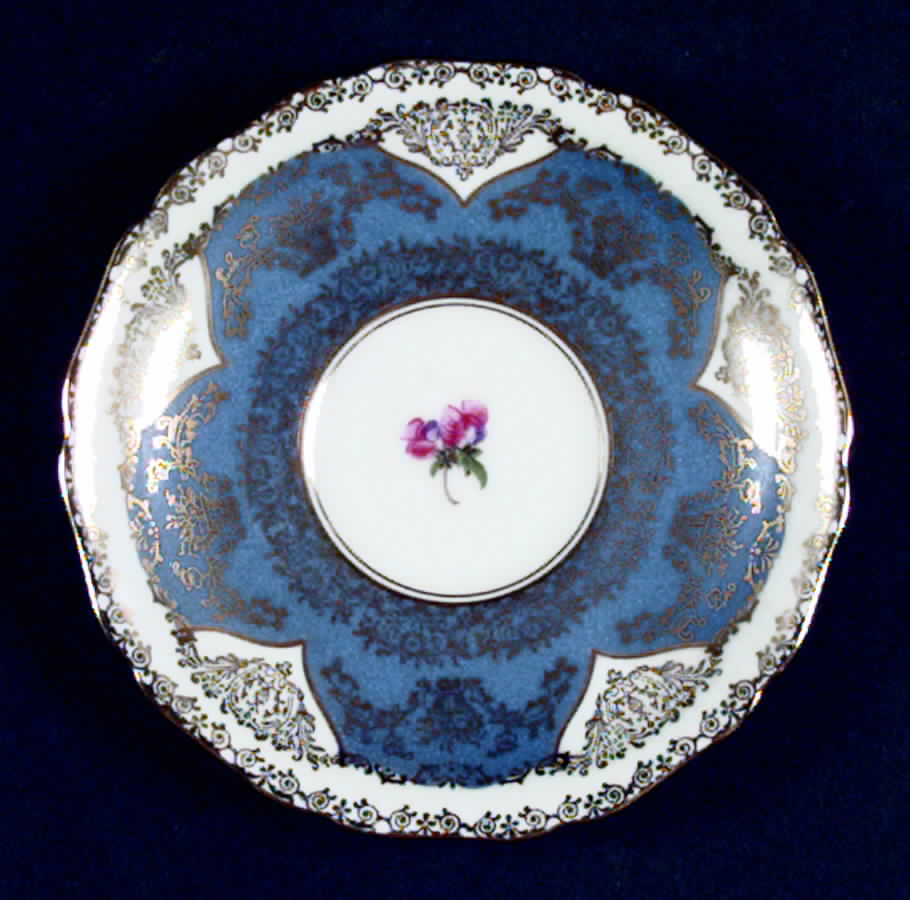 02355 Saucer by Hutschenreuther-1