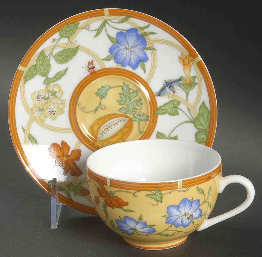 Siesta Footed Cup & Saucer Set by Hermes-1