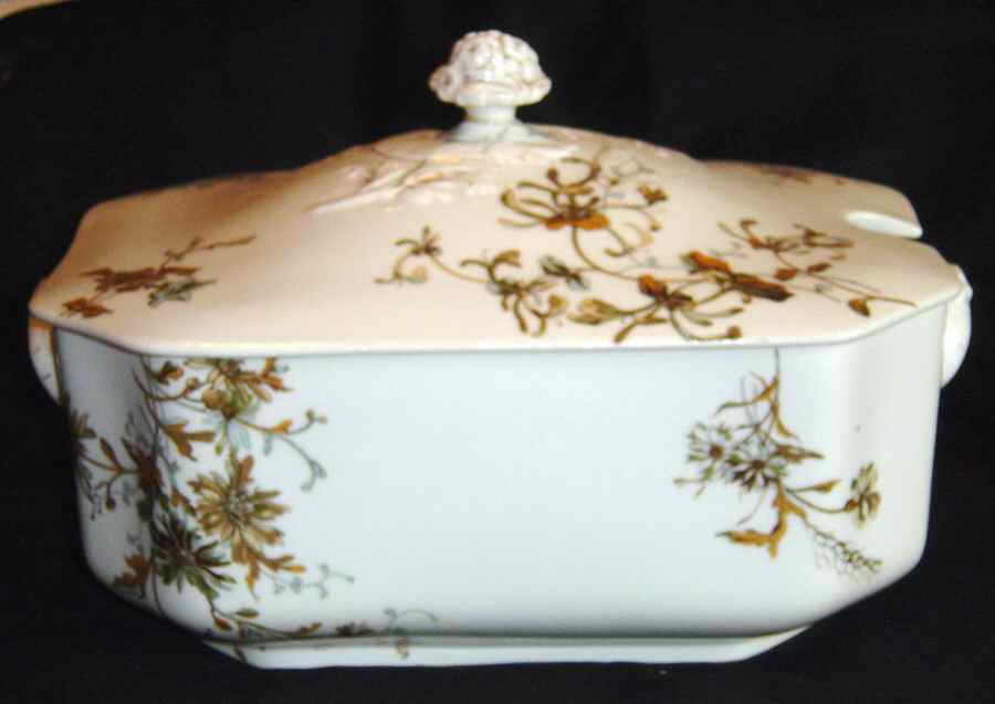 Schleiger 1154 Rectangular Tureen & Lid by Haviland-1