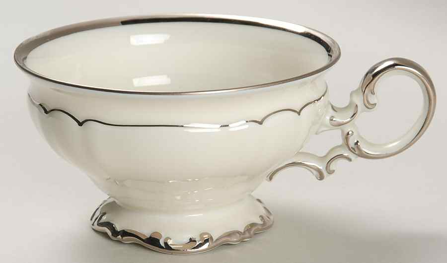 Revere (Cream) Footed Cup by Hutschenreuther-1