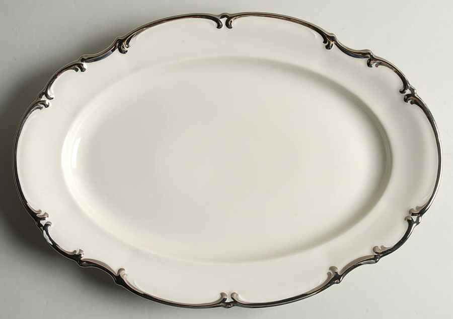 Revere (Cream) 15" Oval Serving Platter by Hutschenreuther-1