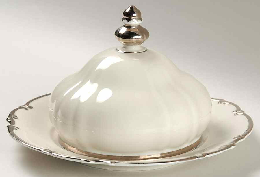 Revere (Cream) Round Covered Butter by Hutschenreuther-1