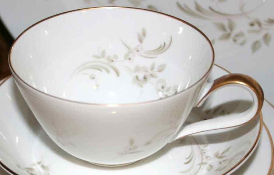 HC553 Flat Cup by Heinrich - H&C-1