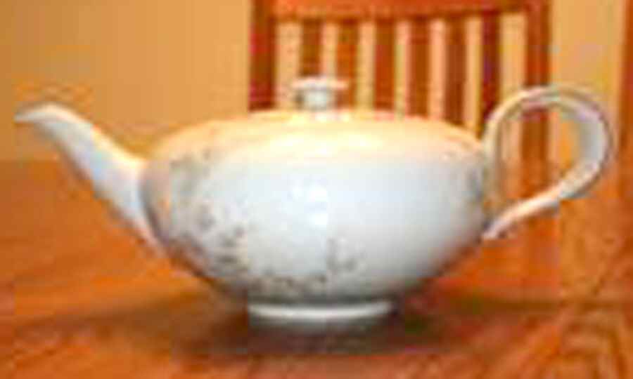 HC553 Teapot & Lid by Heinrich - H&C-1