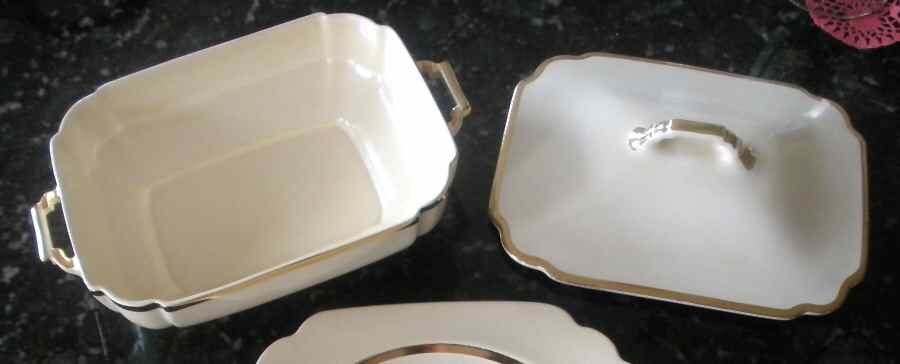 HLC973 Rectangular Covered Vegetable by Homer Laughlin -1