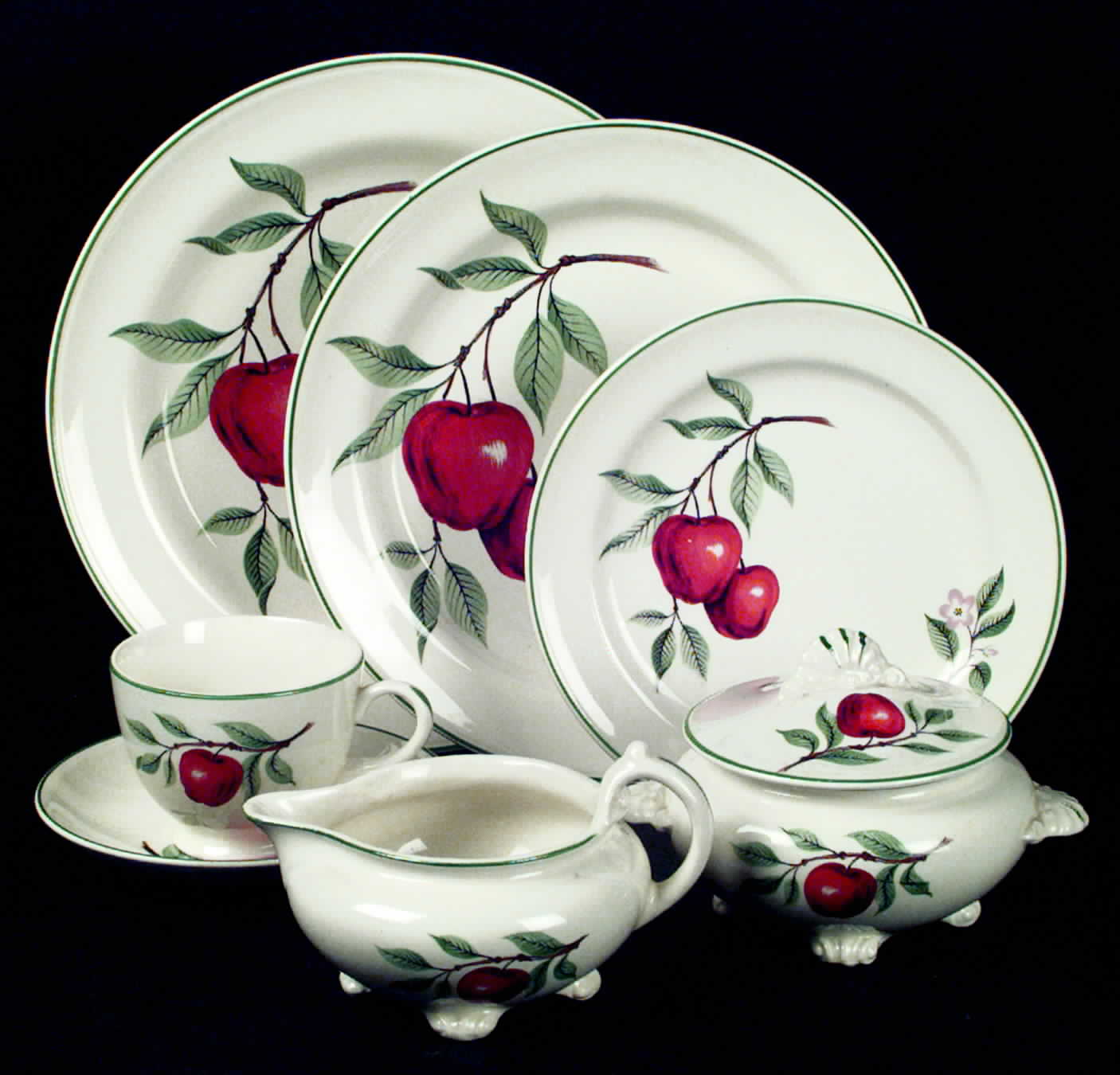Red Apple (Rim Shape) Salad Plate by Homer Laughlin -1