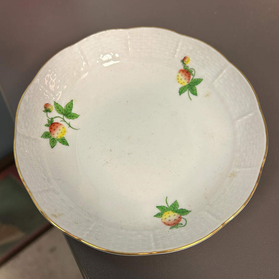 HER19 Saucer by Herend-1