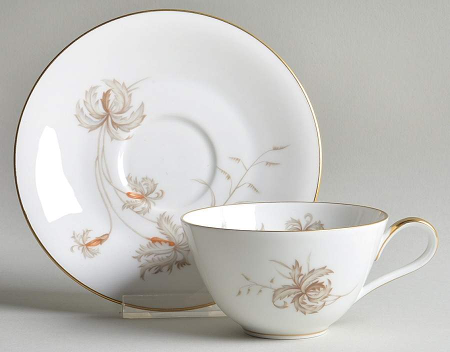17525 Flat Cup & Saucer Set by Heinrich - H&C-1