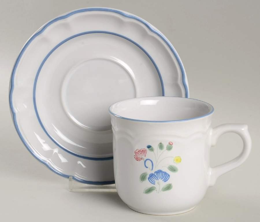 Floral Expressions (Mexico, No Center) Flat Cup & Saucer Set by Hearthside-1