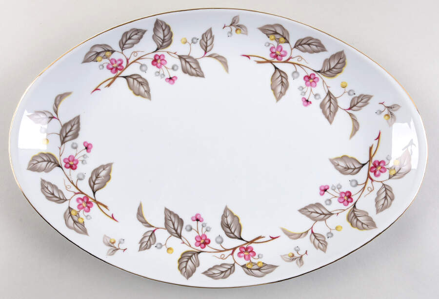 Andrea 15" Oval Serving Platter by Harvan-1