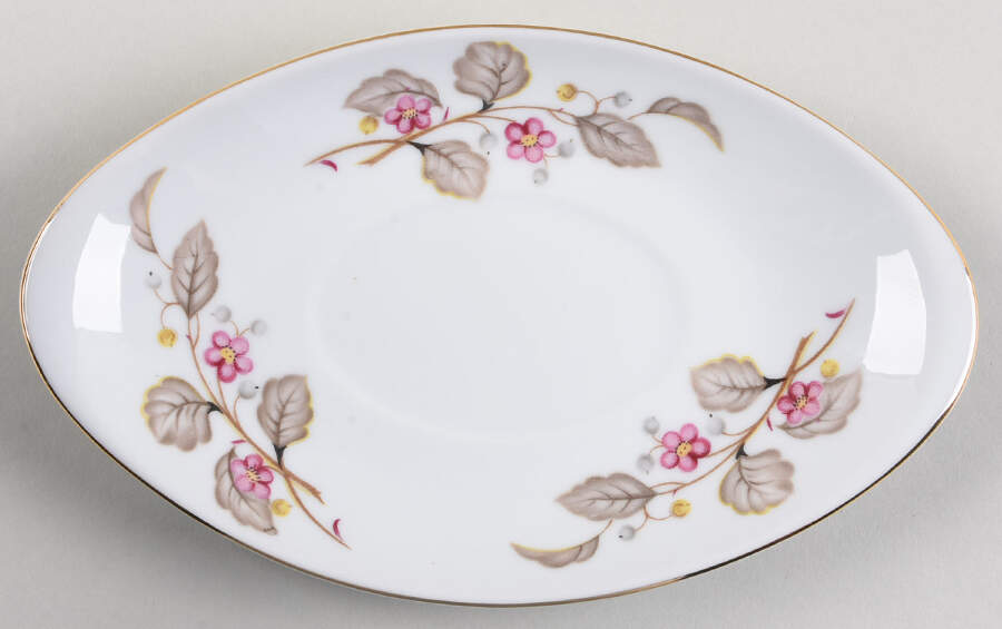 Andrea Underplate for Gravy Boat by Harvan-1