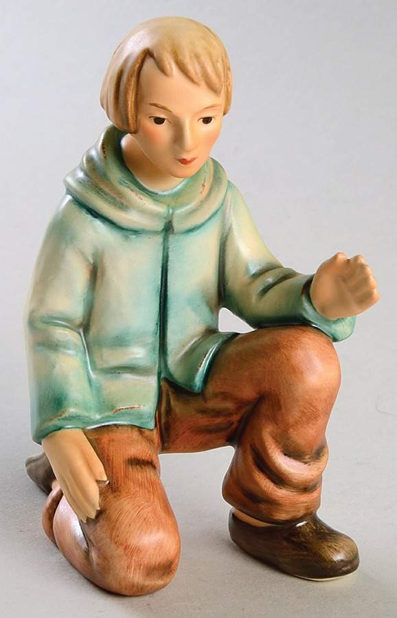 Nativity-Colored Tm6-Shepherd Kneeling - No Box by M.I. Hummel-1