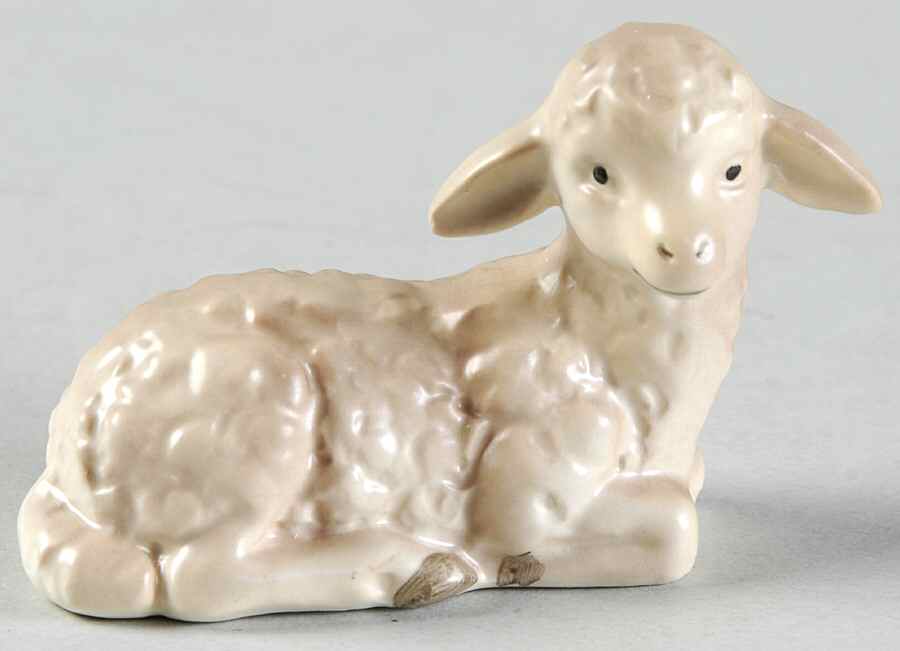 Nativity-Colored Tm7-Lamb - Boxed by M.I. Hummel-1