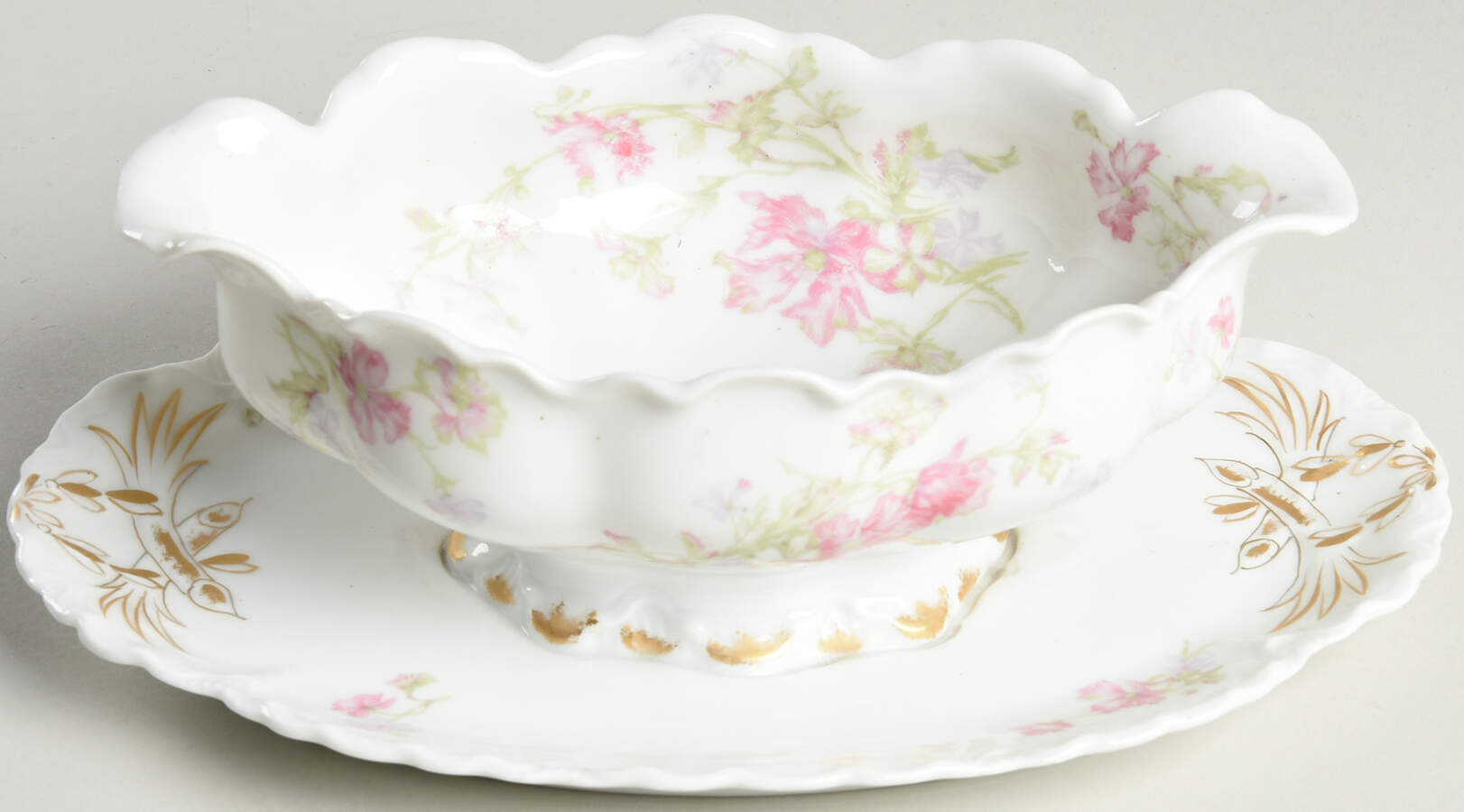 Schleiger 224c Gravy Boat with Attached Underplate by Haviland-1