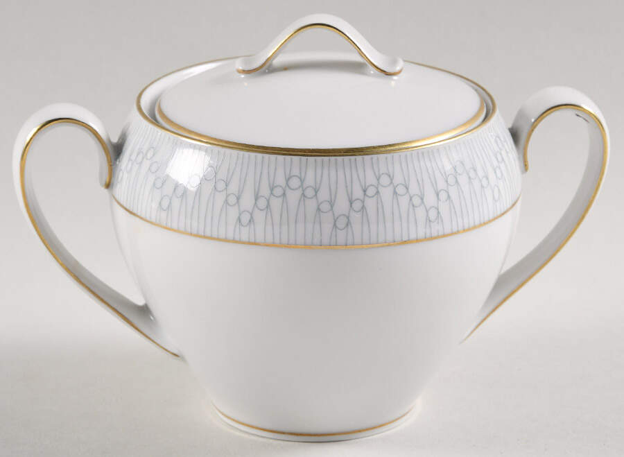 03822 Sugar Bowl & Lid by Hutschenreuther-1