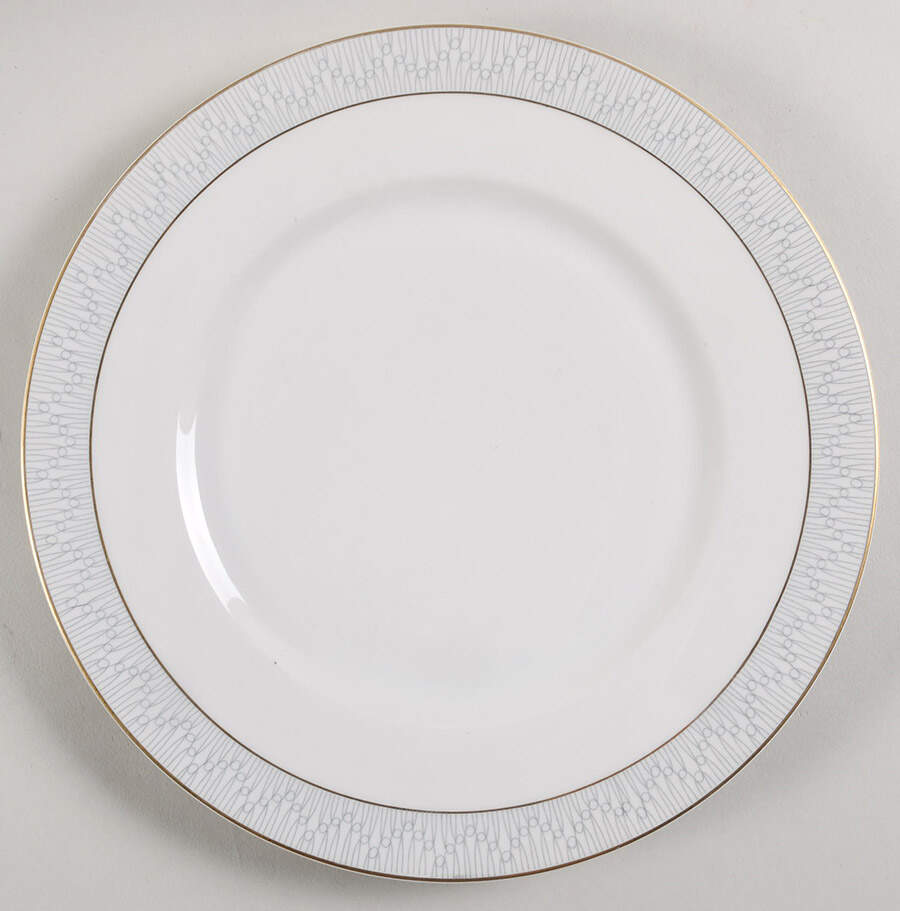 03822 Dinner Plate by Hutschenreuther-1