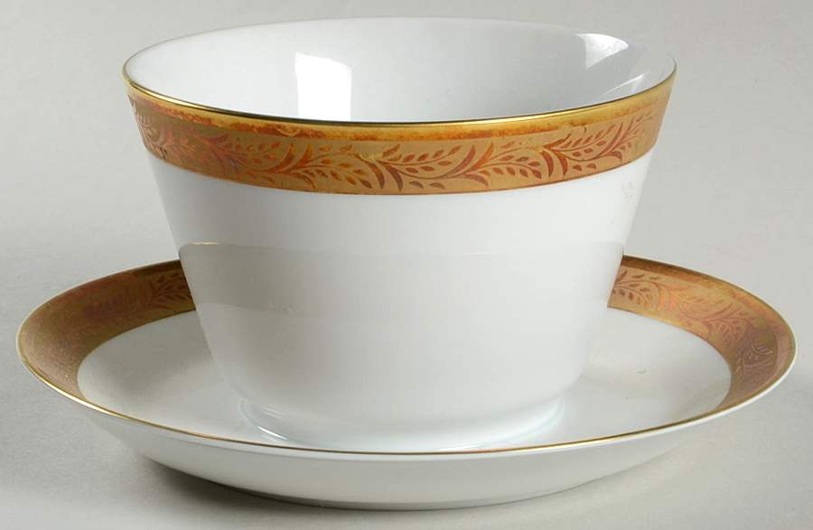 Furstenkrone Gravy Boat with Attached Underplate by Hutschenreuther-1