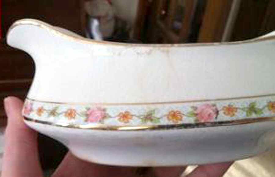 E7505 Gravy Boat by Homer Laughlin -1