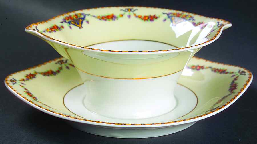 Pomona (Cream, Gold Verge) Gravy Boat with Attached Underplate by Haviland-1