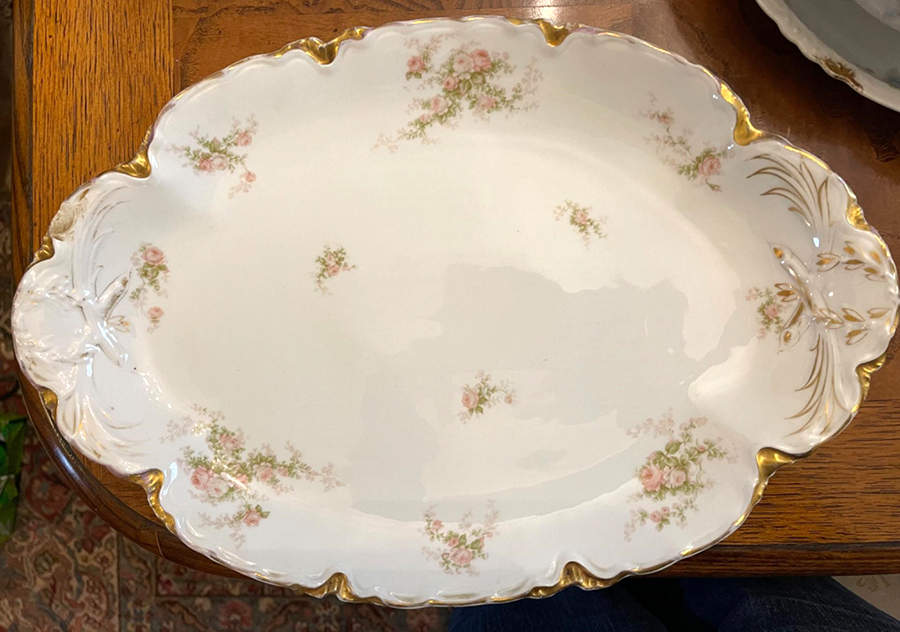 Schleiger 456E 16" Oval Serving Platter by Haviland-1
