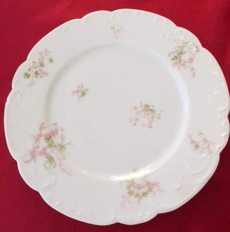 Schleiger 1169 Dinner Plate by Haviland-1