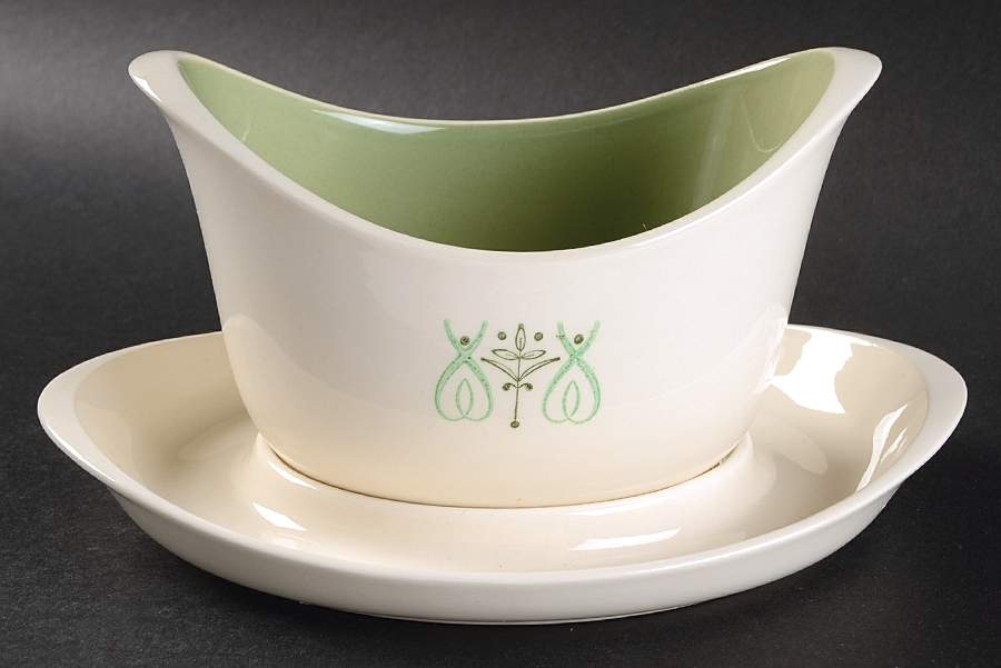 Del Ray Gravy Boat & Underplate by Harmony House China-1