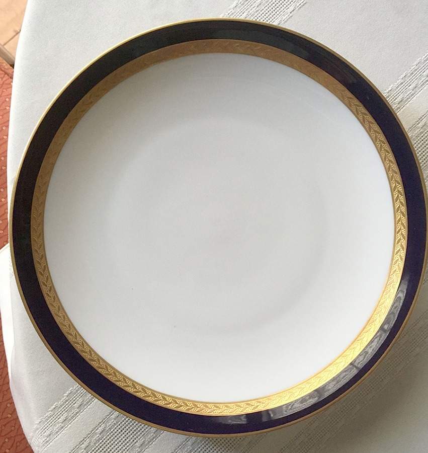 Regina Dinner Plate by Hutschenreuther-1
