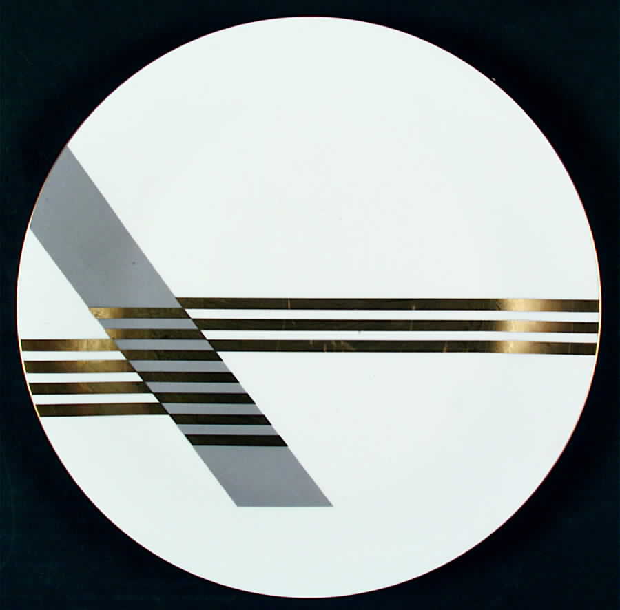 Crossings Dinner Plate by Daniel Hechter-1