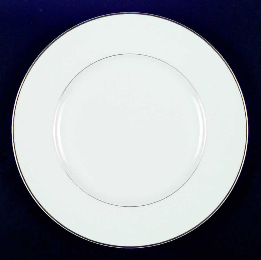 Majestic Gold Dinner Plate by Hutschenreuther-1