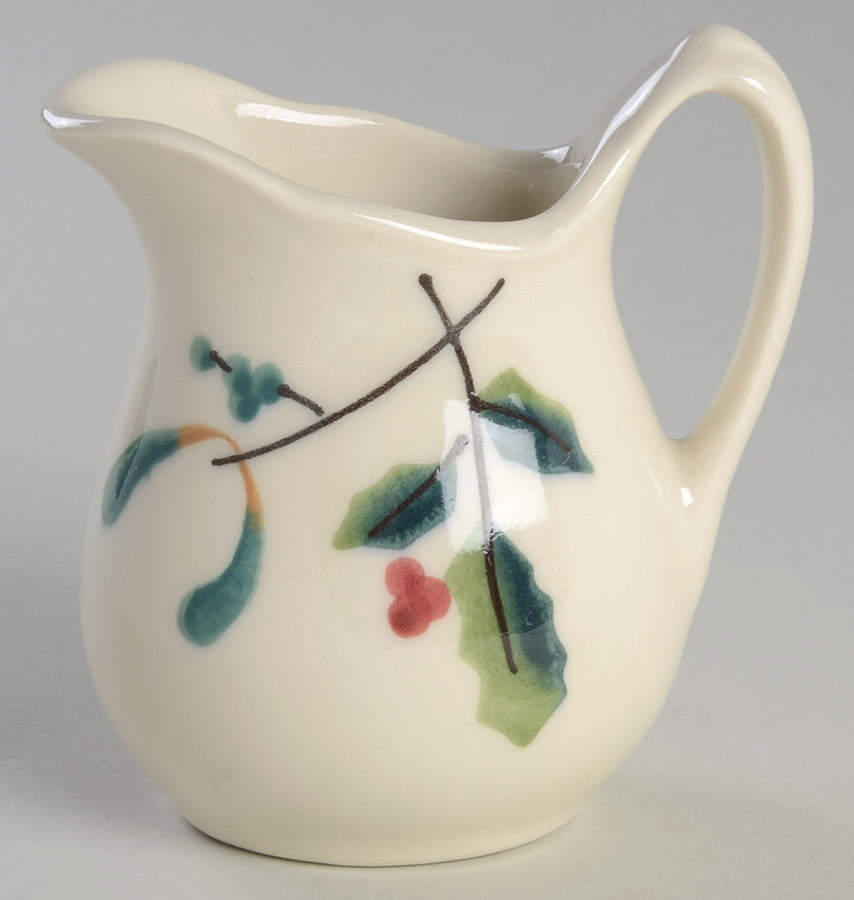 Ribbon & Garland Creamer by Hartstone-1