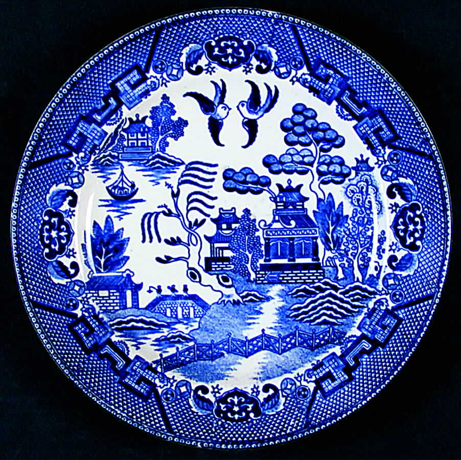 Blue Willow Dinner Plate by House of Blue Willow-1