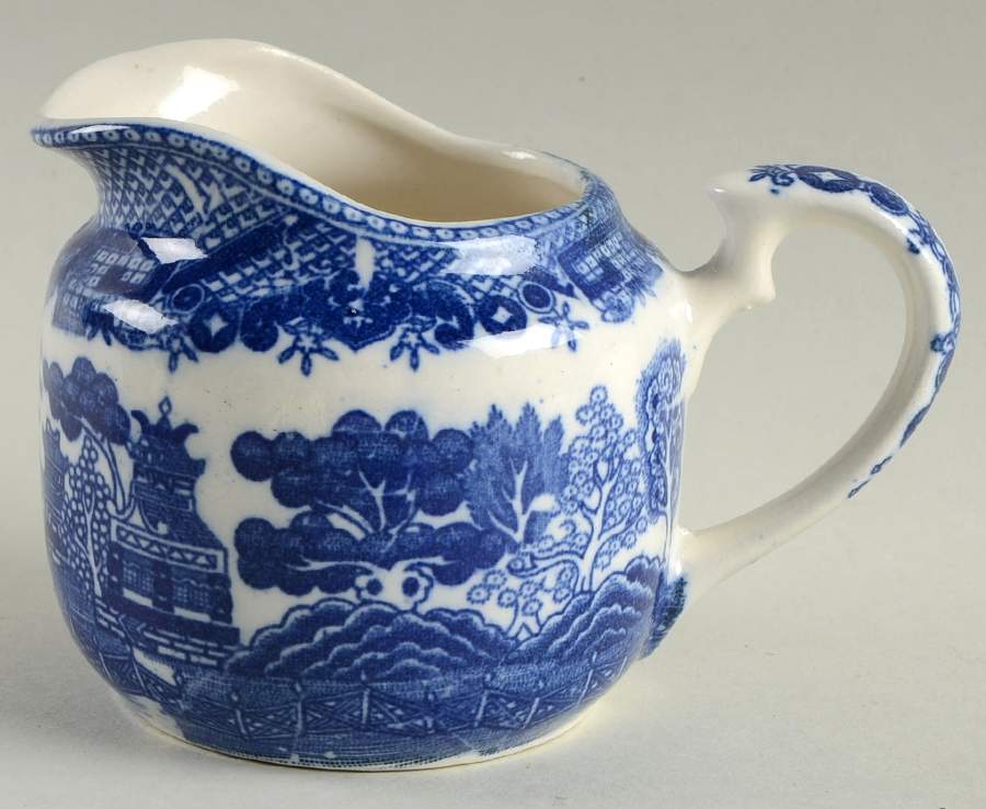 Blue Willow Creamer by House of Blue Willow-1