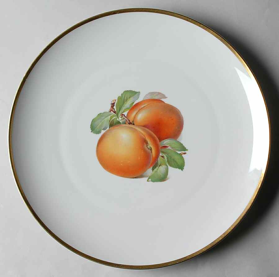 HUT749 13" Chop Plate (Round Platter) by Hutschenreuther-1