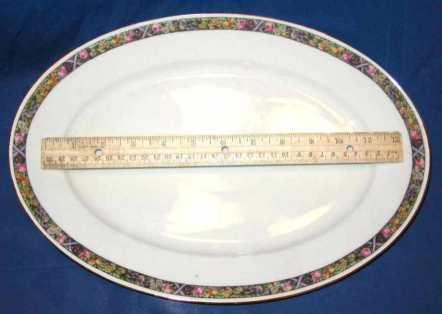 HUT750 14" Oval Serving Platter by Hutschenreuther-1