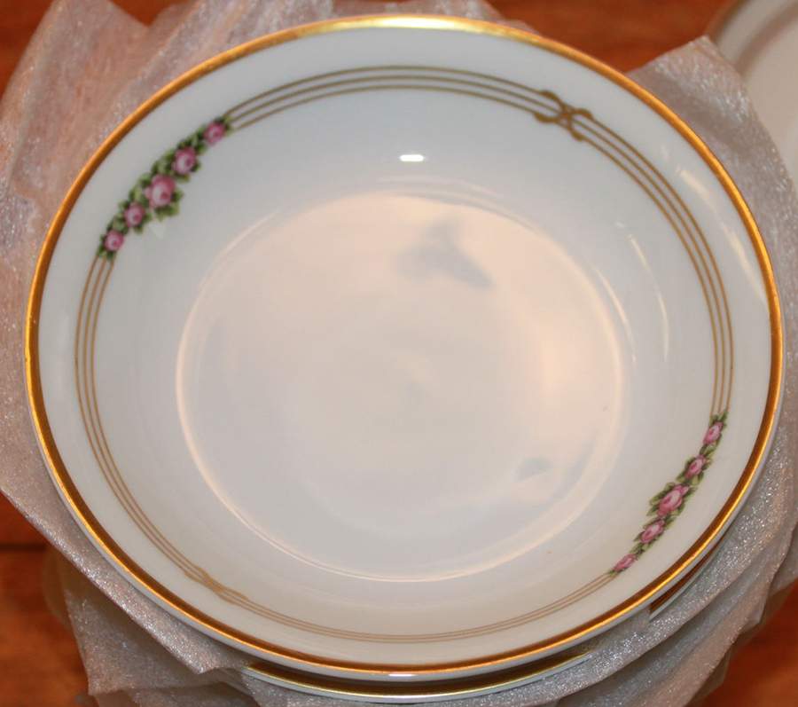 HC592 Fruit/Dessert (Sauce) Bowl by Heinrich - H&C-1