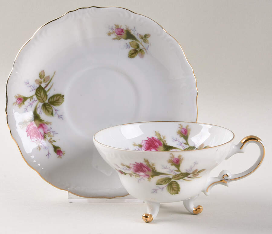 HIN16 Footed Cup & Saucer Set by The Hinode-1