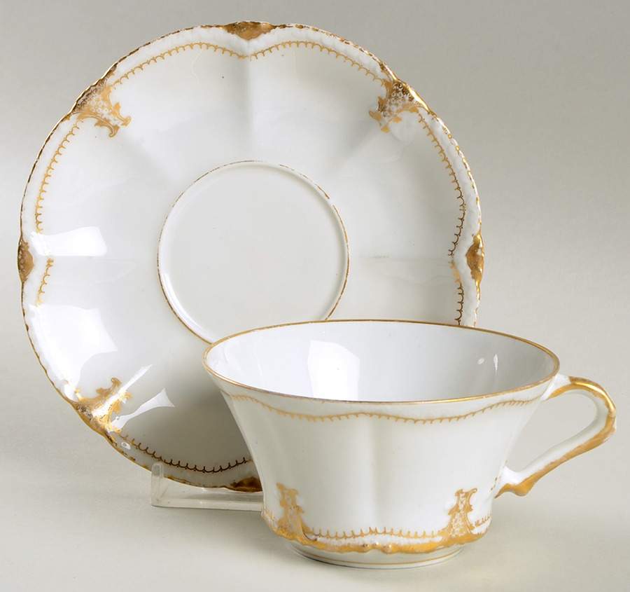 Schleiger 816 Flat Cup & Saucer Set by Haviland-1