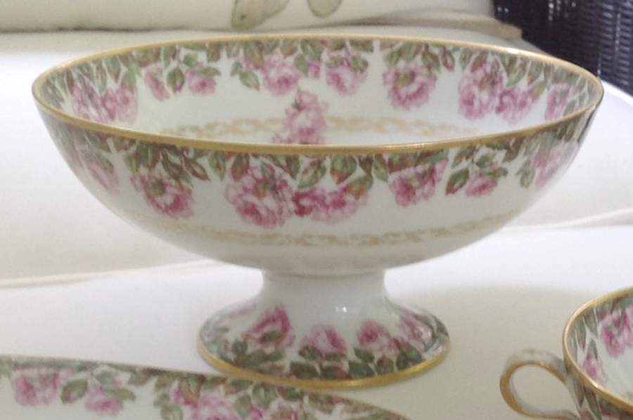 Schleiger 496 Large Fruit Bowl by Haviland-1