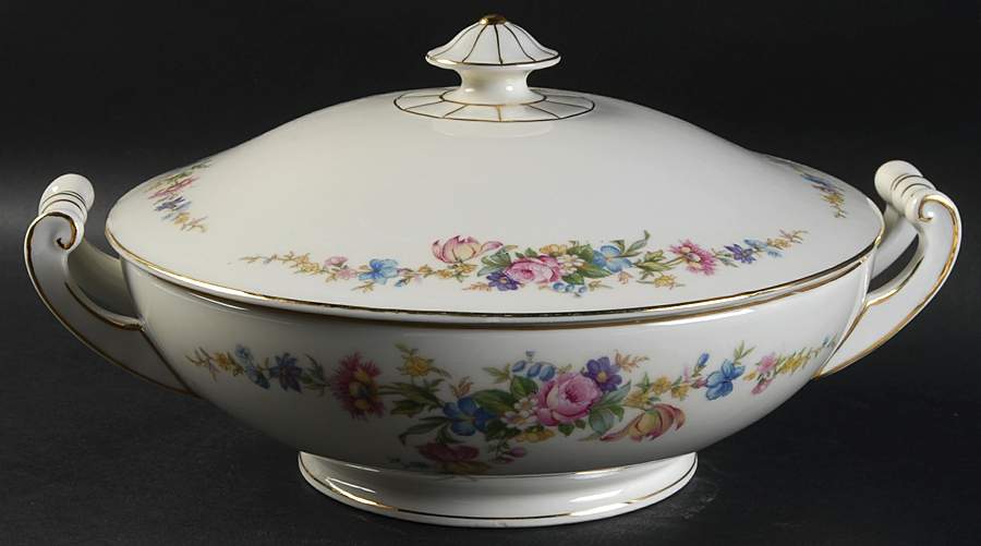 HWC5 Round Covered Vegetable by HW (Germany, Czech)-1