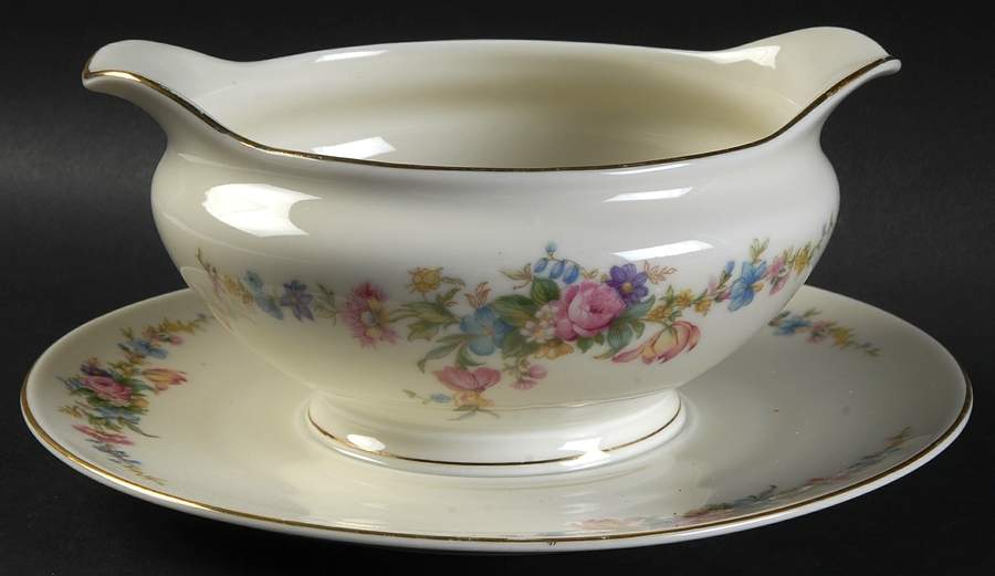 HWC5 Gravy Boat with Attached Underplate by HW (Germany, Czech)-1