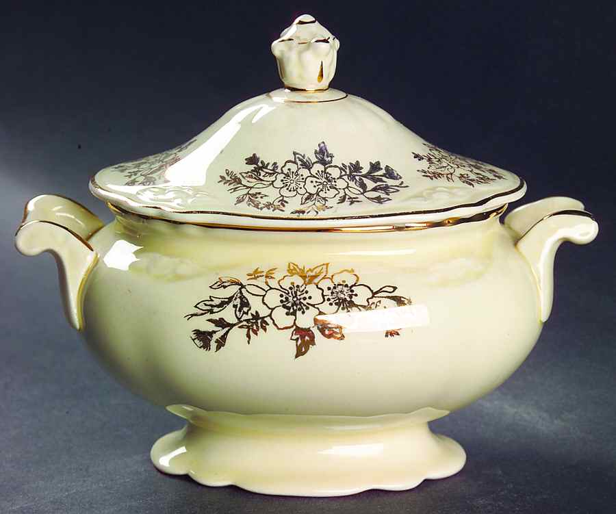 Woodland Gold Sugar Bowl & Lid by Homer Laughlin -1