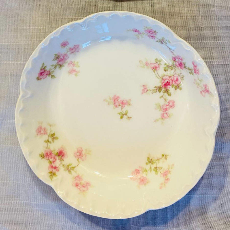Schleiger 67q Fruit/Dessert (Sauce) Bowl by Haviland-1