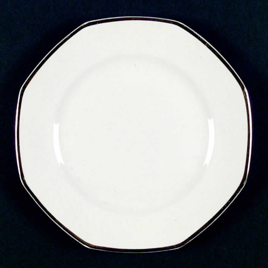 W426 Dinner Plate by Homer Laughlin -1
