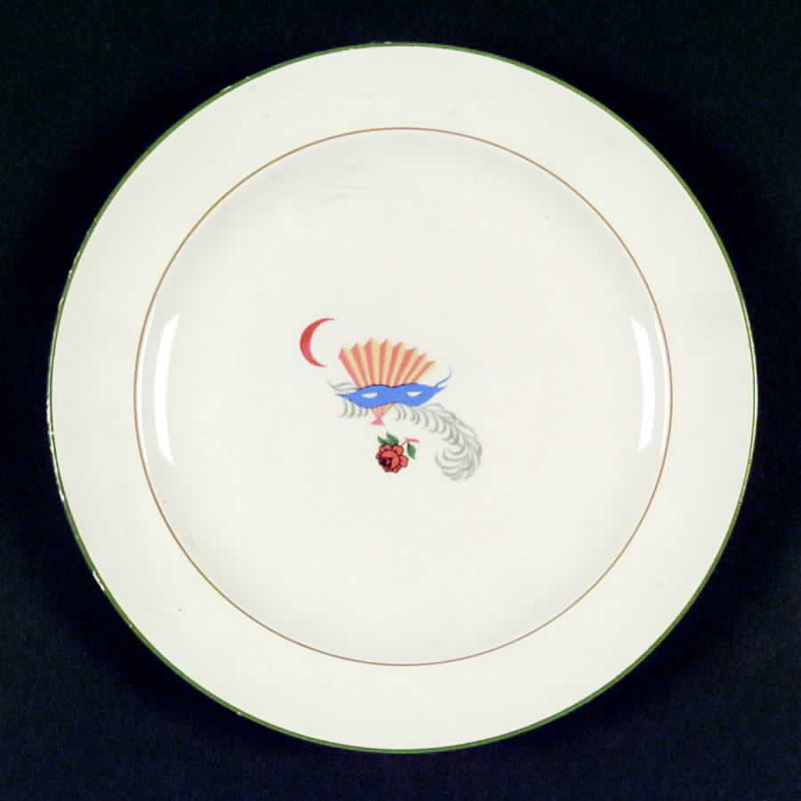 586 Dinner Plate by Homer Laughlin -1