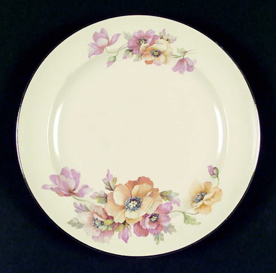 W6433 Dinner Plate by Homer Laughlin -1