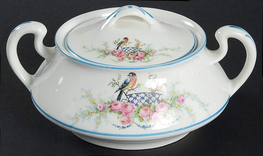 E2513 Sugar Bowl & Lid by Homer Laughlin -1