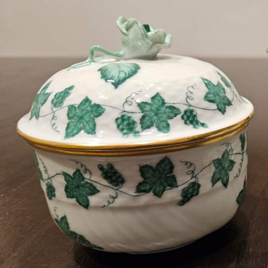 SZGV Sugar Bowl & Lid by Herend-1