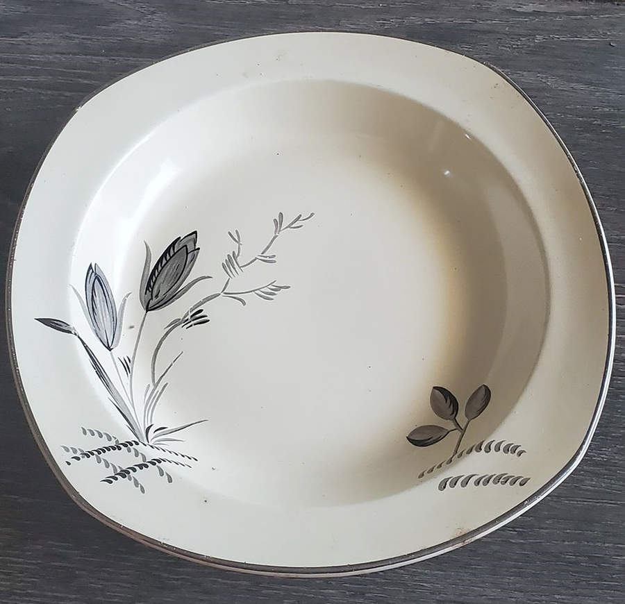 J224 Rim Soup Bowl by Homer Laughlin -1